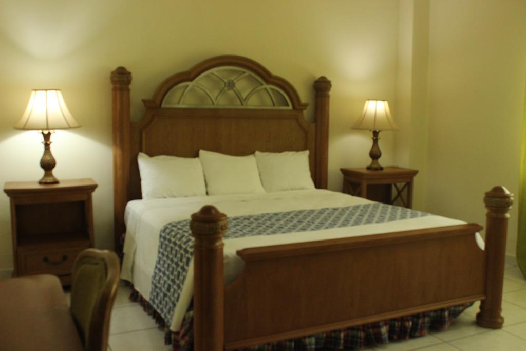 Hotel Carnaval Ла-Сейба Номер фото