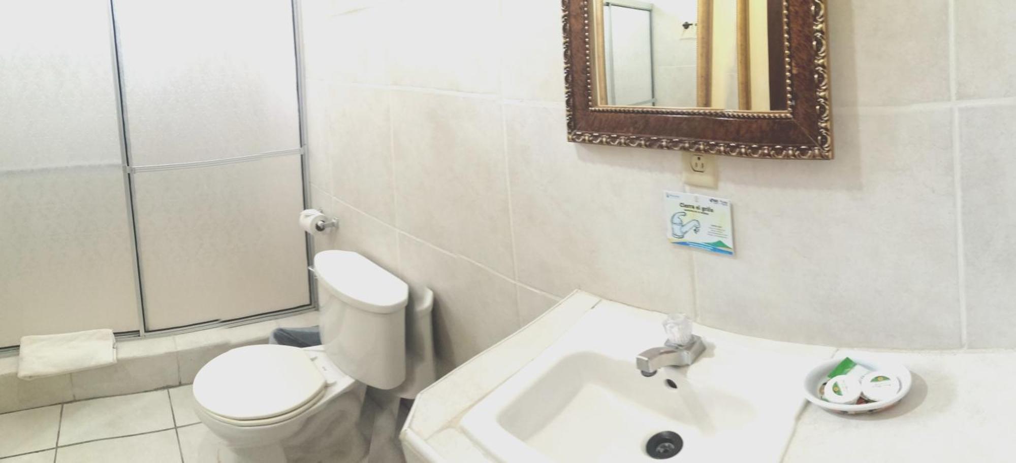 Hotel Carnaval Ла-Сейба Екстер'єр фото